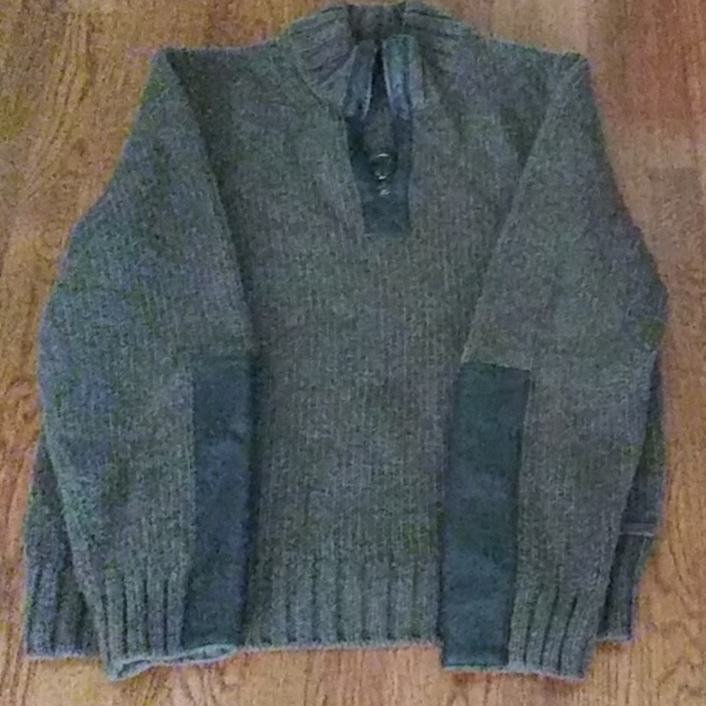 Louis Vuitton men's chocolate sweater